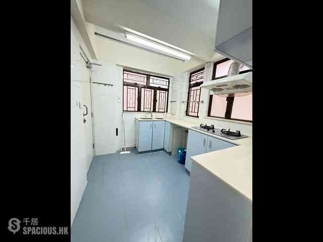 Sai Ying Pun - Mai Hing House 06