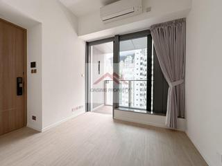 Sai Ying Pun - Des Voeux W Residence 03