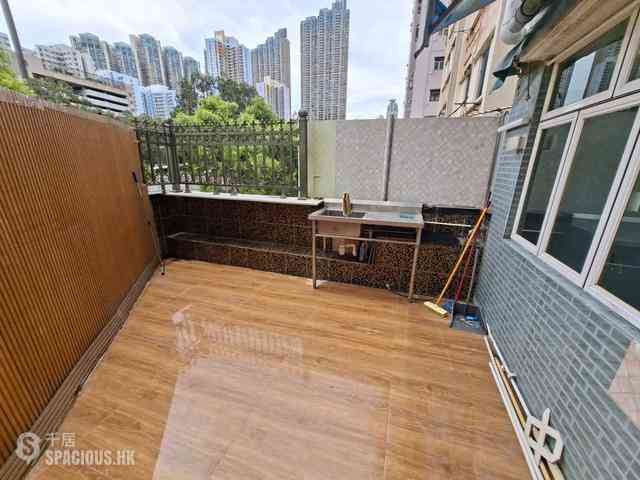 Mong Kok - Shun Lee Building 02