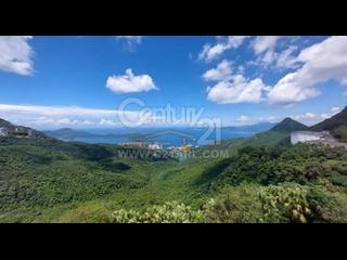 The Peak - The Mount Austin 22