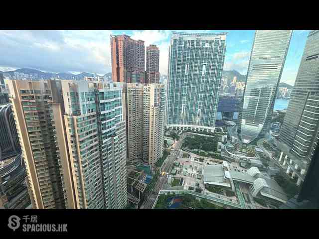 West Kowloon - Sorrento 04