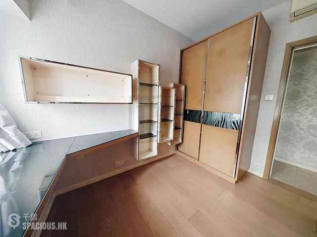 Mid Levels Central - Birchwood Place 06