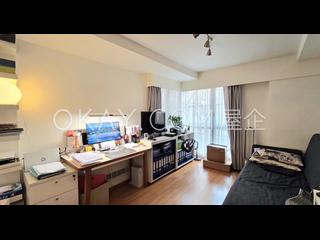 Pok Fu Lam - Aqua 33 07