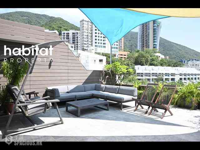 Repulse Bay - 84, Repulse Bay Road 01