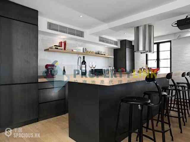 Sai Ying Pun - Wing Cheung Court 05