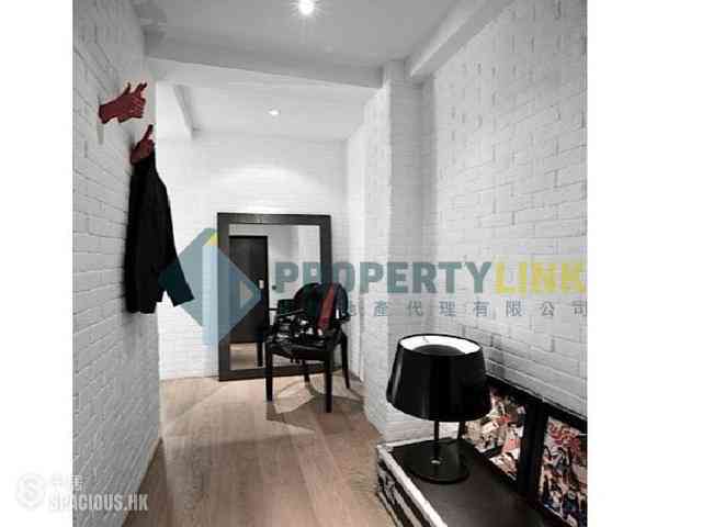 Sai Ying Pun - Wing Cheung Court 08