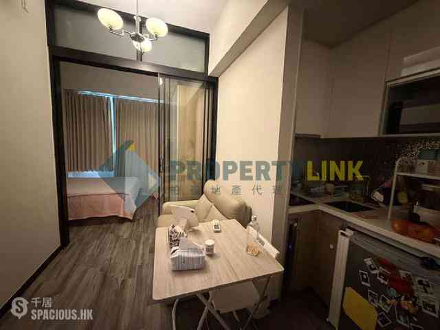 Sheung Wan - AVA128 03