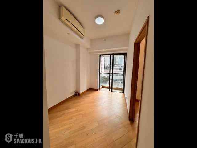 Sai Wan Ho - 18, Upper East 02
