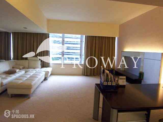 Wan Chai - Convention Plaza Apartments 01