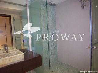 Wan Chai - Convention Plaza Apartments 08
