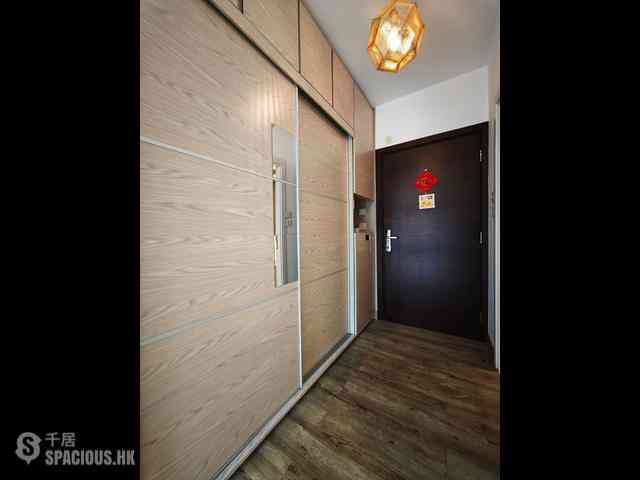 Soho - Centrestage Block 2 05