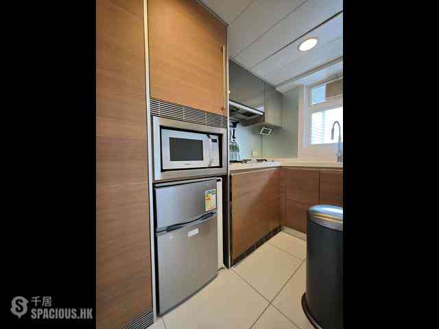 Soho - Centrestage Block 2 07