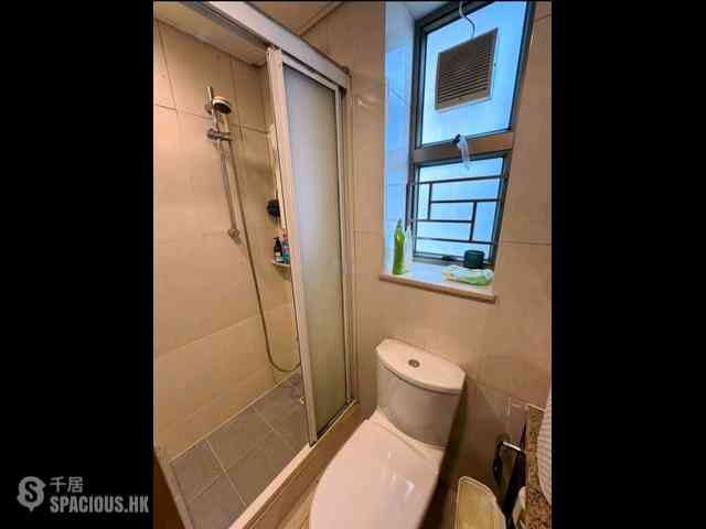 Wan Chai - The Zenith Phase 1 Block 2 06