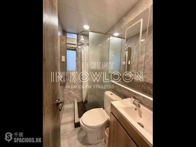 Mong Kok - Flourish Mansion 09