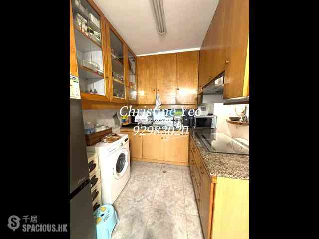 Causeway Bay - Waldorf Mansion 11