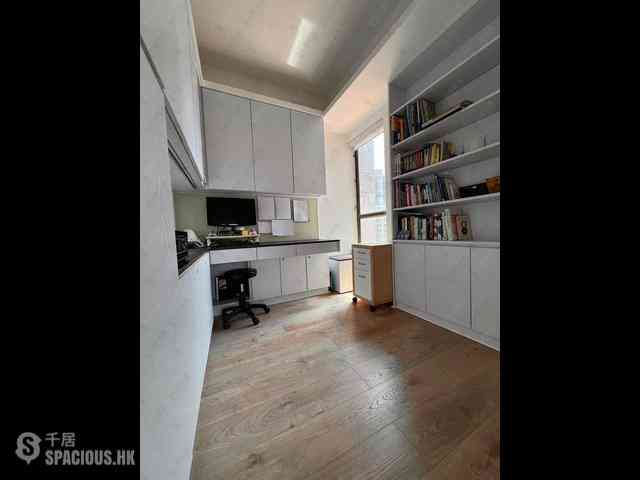 Shek Tong Tsui - The Belcher's Phase 2 Block 8 05