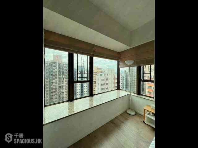 Shek Tong Tsui - The Belcher's Phase 2 Block 8 18