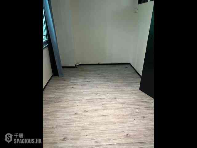 Wan Chai - 2-4, Gresson Street 03
