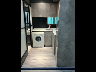 Wan Chai - 2-4, Gresson Street 07