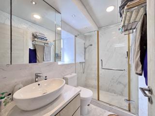 Mid Levels East - Monmouth Place 12