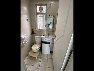 Kennedy Town - Grand Fortune Mansion 11