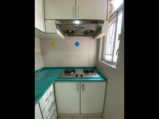 Kennedy Town - Grand Fortune Mansion 12