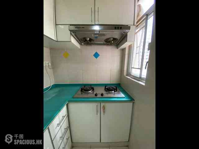 Kennedy Town - Grand Fortune Mansion 12