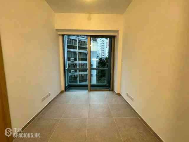 Sai Ying Pun - No.8 Hing Hon Road (Resiglow-Bonham) 01