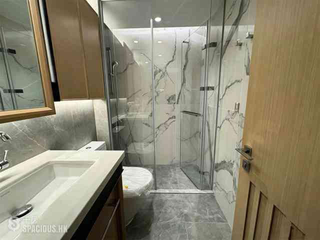 Sai Ying Pun - No.8 Hing Hon Road (Resiglow-Bonham) 07