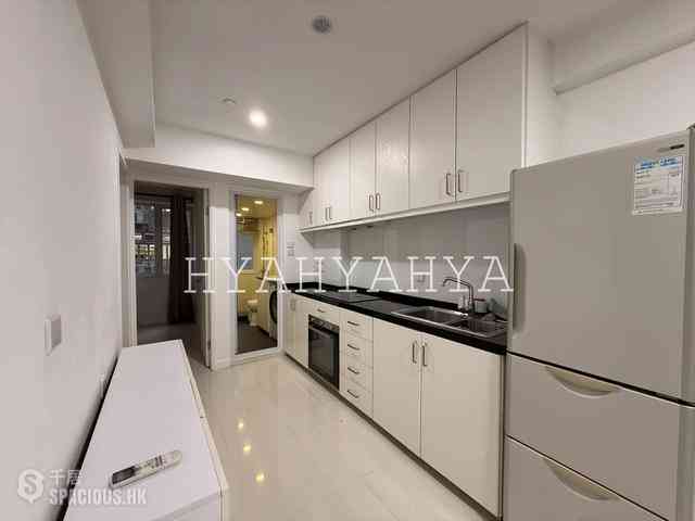 Sheung Wan - Winning House 08