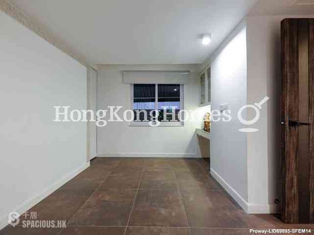Causeway Bay - Kingston Building 04