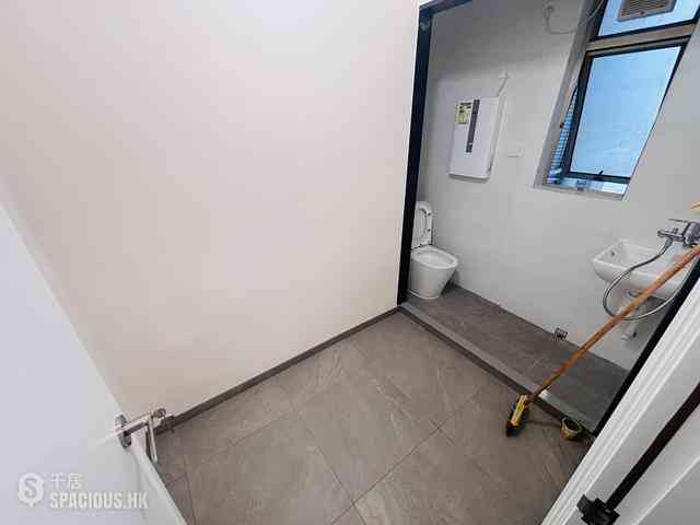 West Kowloon - Sorrento 02