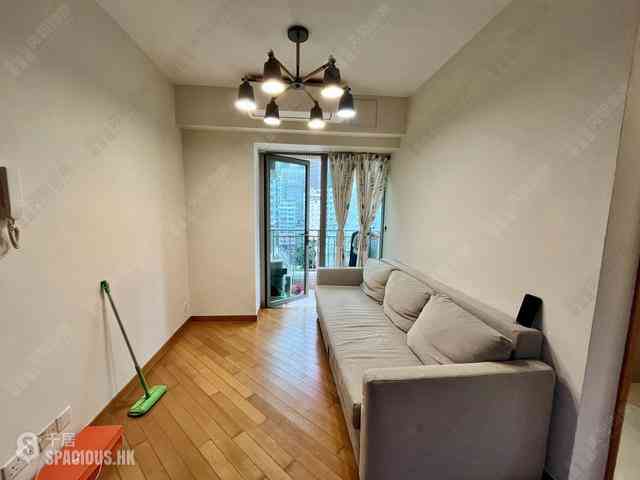 Wan Chai - The Zenith 02