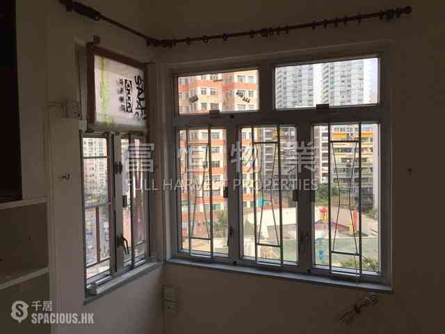 筲箕湾 - 东辉大厦 03