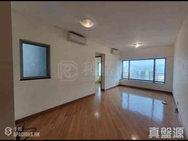West Kowloon - Sorrento Phase 1 Block 6 02