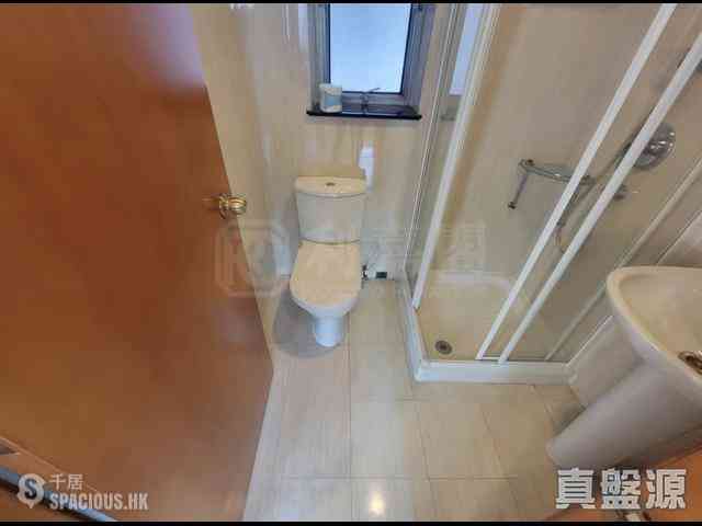 West Kowloon - Sorrento Phase 1 Block 6 12