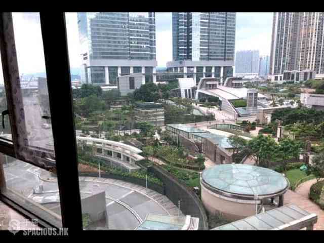 West Kowloon - The Arch Sky Tower (Block 1) 02