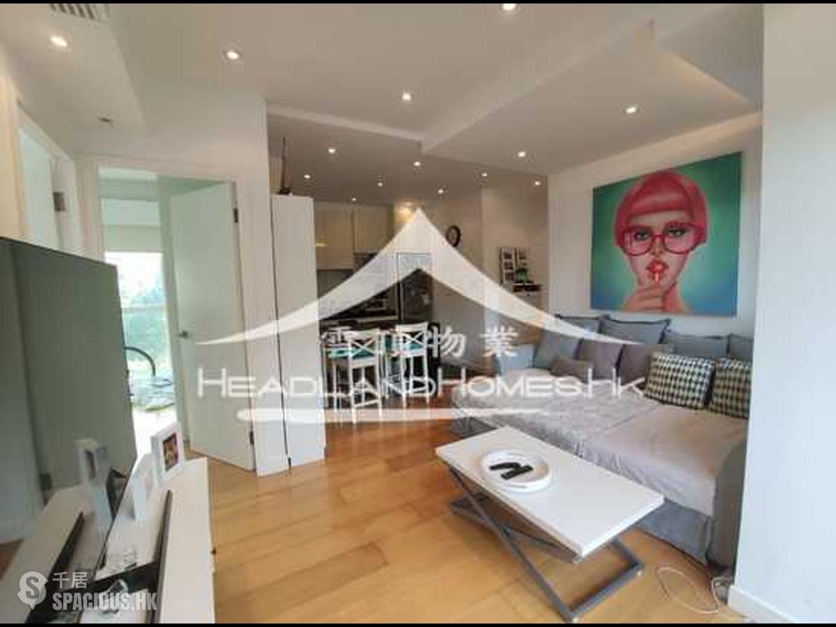 Discovery Bay - Graceful Mansion 01