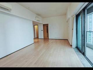 Mid Levels Central - Arezzo 16