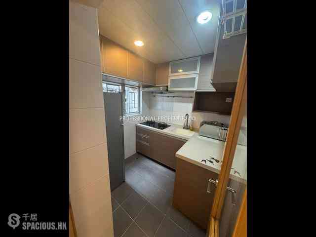 Mid Levels Central - Sherwood Court 06