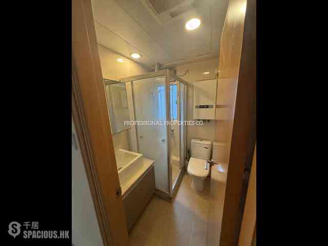 Mid Levels Central - Sherwood Court 07