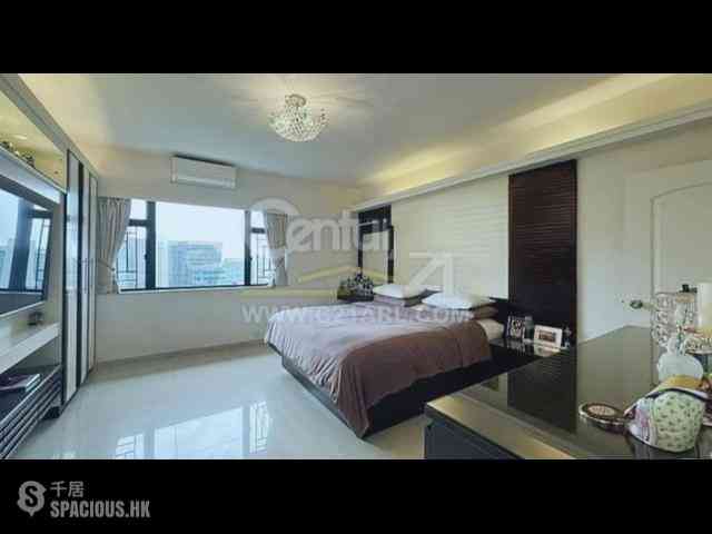 Pok Fu Lam - Baguio Villa 08