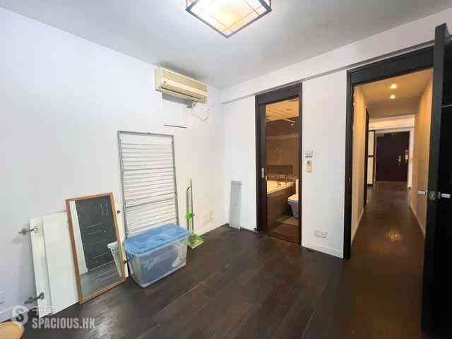 Mid Levels Central - Blessings Garden Phase I 11