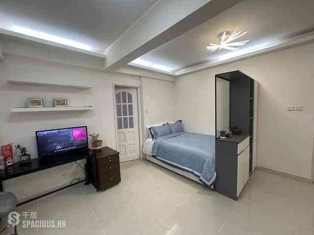 Tsim Sha Tsui - Brilliant Court 12
