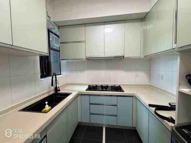 Shek Tong Tsui - The Belcher's Phase 1 Block 1 04