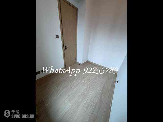 Sai Ying Pun - Upper Manor 08