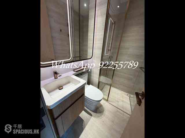 Sai Ying Pun - Upper Manor 09