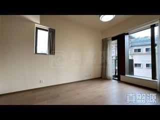Shau Kei Wan - Island Garden 05