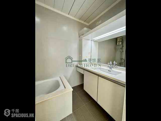 Kennedy Town - Regent Height 08
