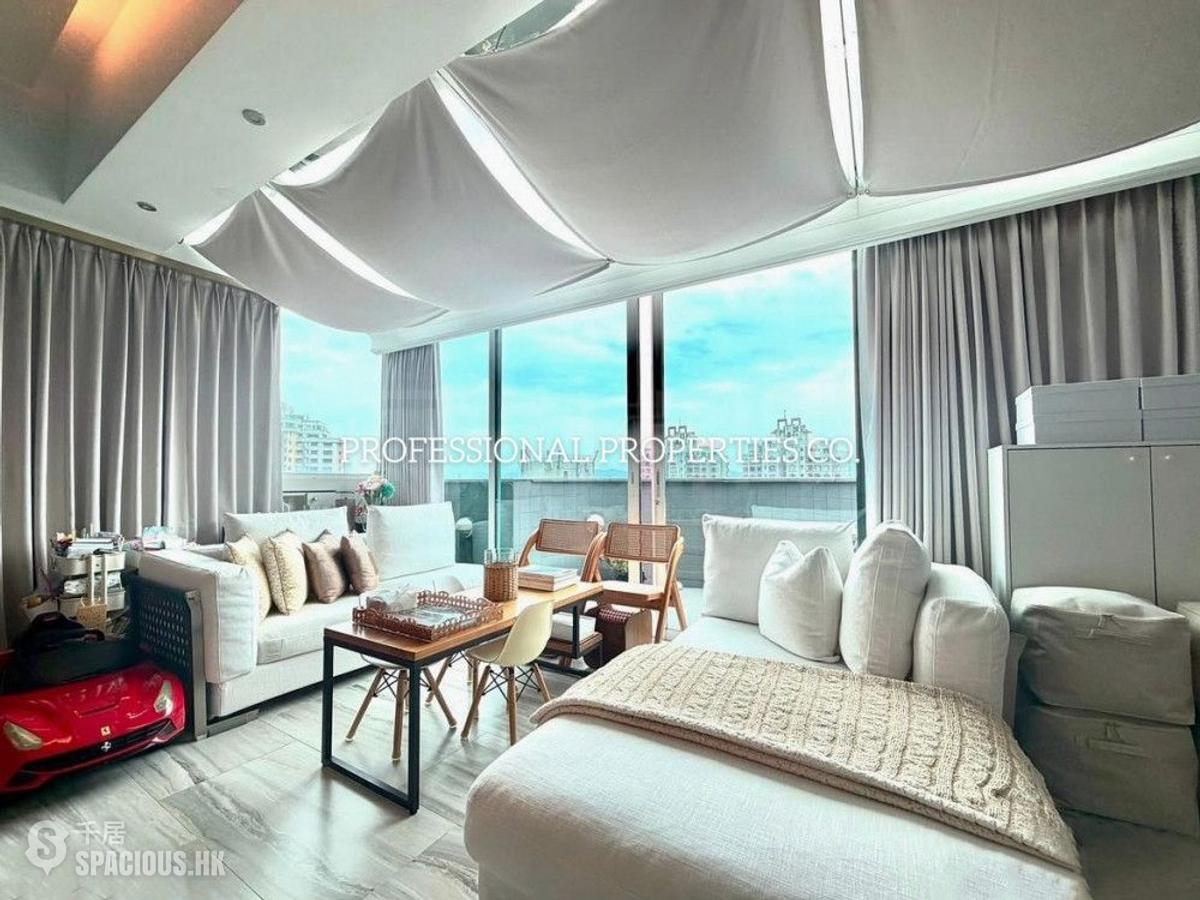 Tai Hang - Carnation Court 01